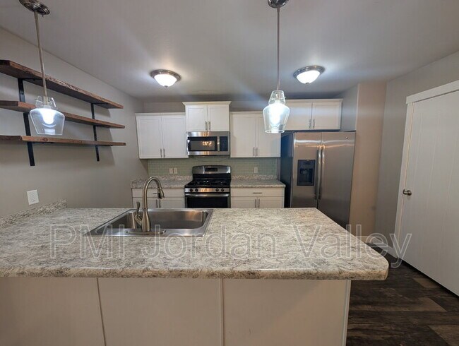 Building Photo - 5077 W Arete Wy