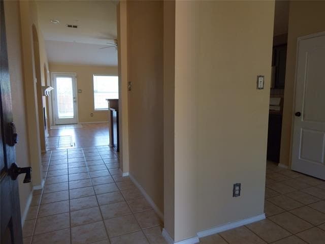 Building Photo - 1514 Charleston Dr