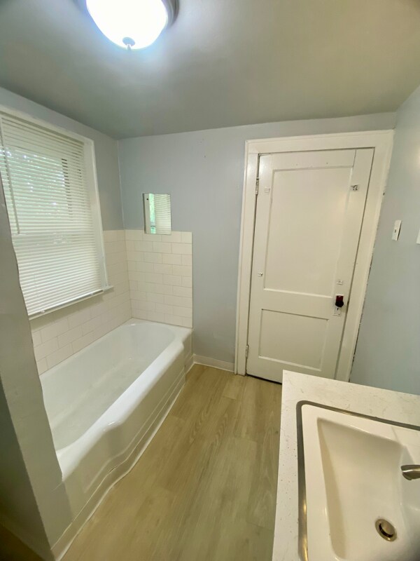 Building Photo - 94 Brighton Dr