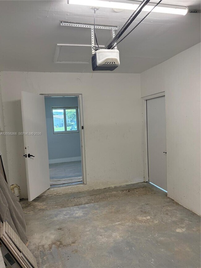 Building Photo - 2227 NW 65th Ave
