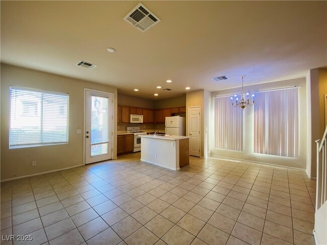 Building Photo - 3646 Surfboard Ct
