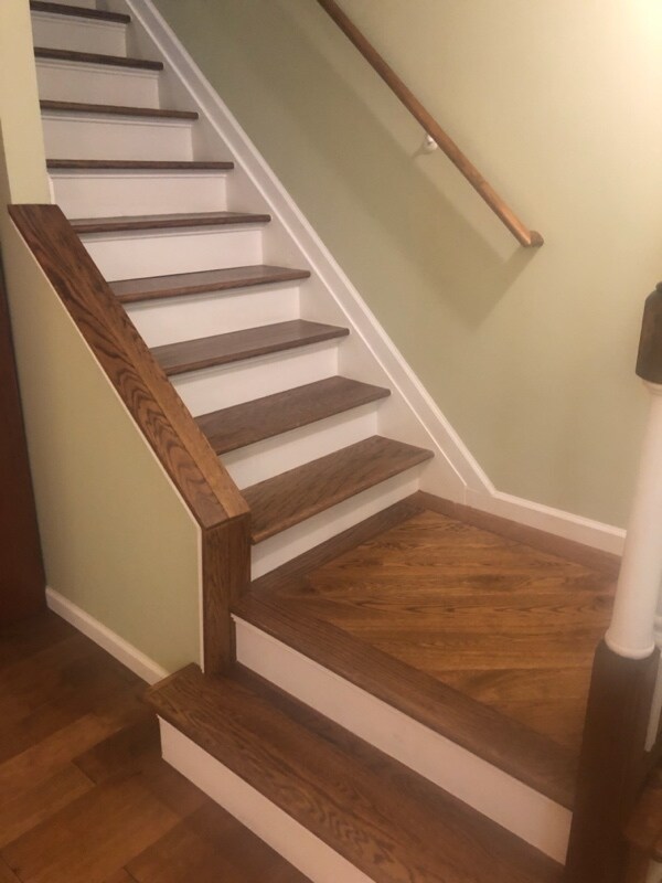 Building Photo - 470 Meadow Ln