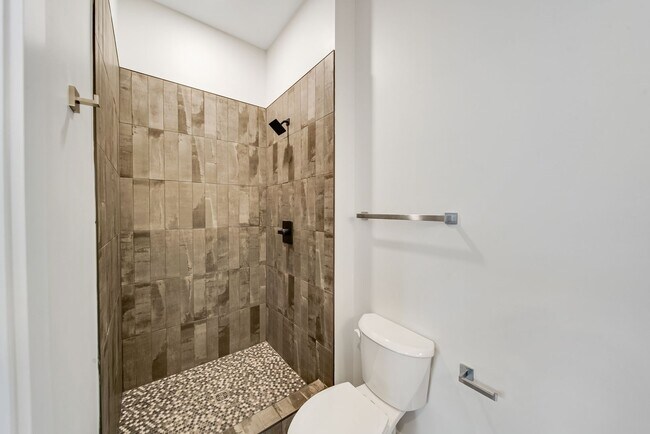 Building Photo - 1861 Zeta Way