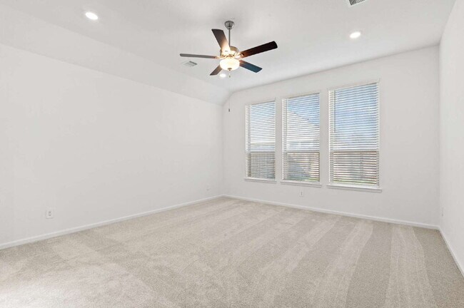 Building Photo - 18211 Saffron Sun St