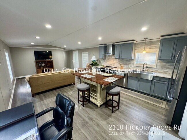 Primary Photo - 2110 Hickory Grove Rd