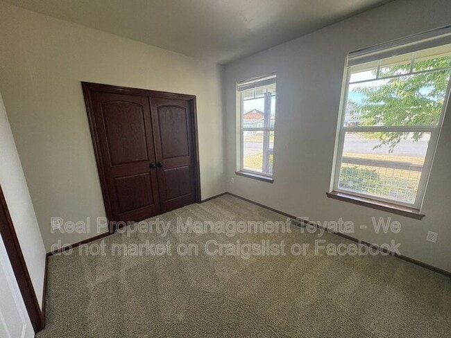 Building Photo - 4884 Dory Ct