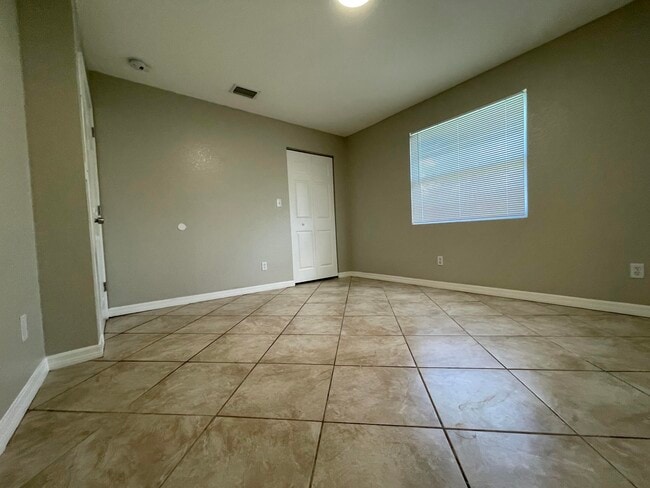 Building Photo - 2886 Harson Way