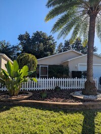 Building Photo - Seasonal Quaint Villa in the Villages