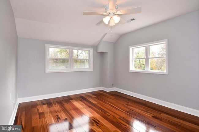 Building Photo - 7125 Harrison Ln