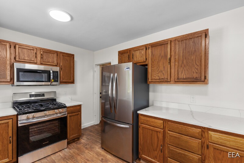 Building Photo - 355 Chestnut
