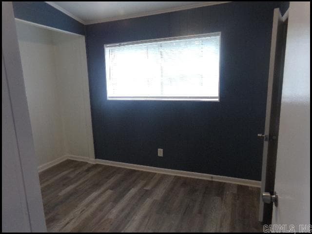 Building Photo - 2502 N Lakeview