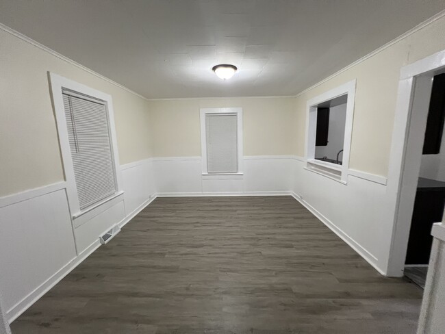 Dining room - 4 Cottage Pl