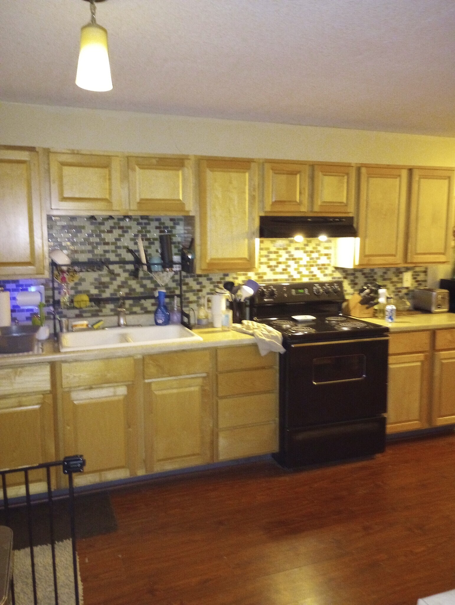 Kitchen - 2050 SW Pheasant Dr
