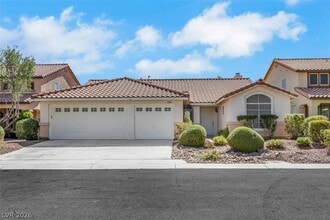 Building Photo - 8730 Wallaby Ln