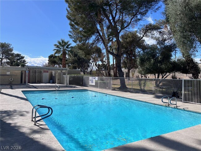 Building Photo - 3369 Medina Ct