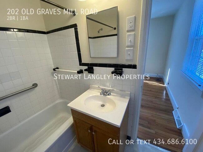 Building Photo - 202 Old Graves Mill Rd