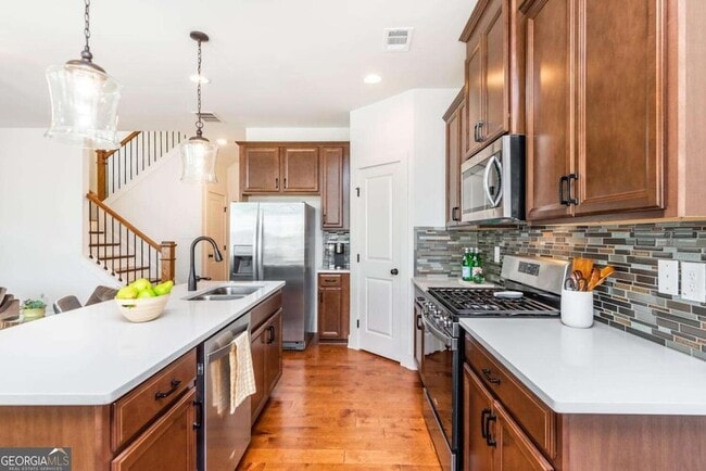 Building Photo - 40 Caison Dr