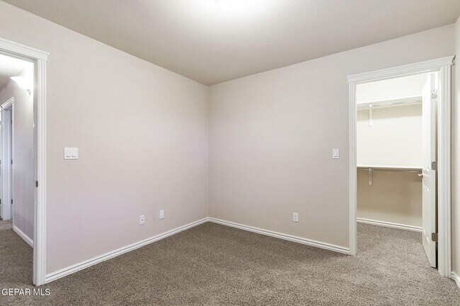 Building Photo - 7344 Autumn Sage Dr