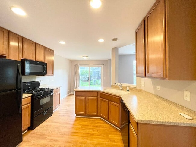 Building Photo - 116 Devoe Dr