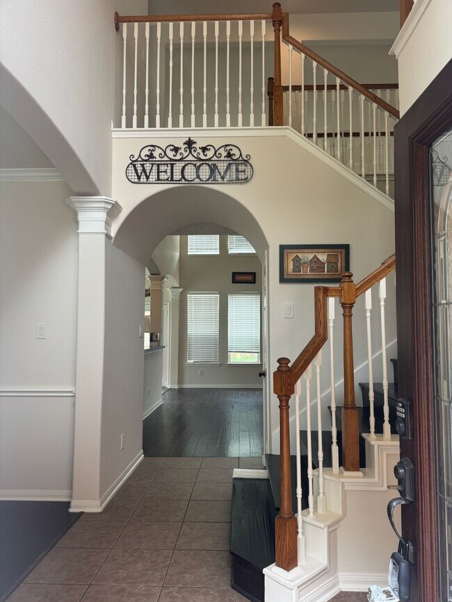 Building Photo - 7519 Chathan Glen Ln