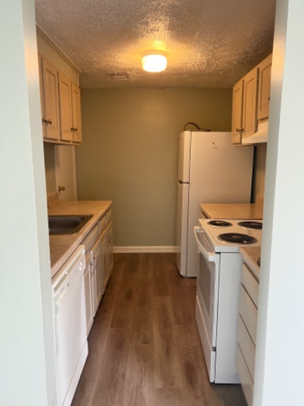 Building Photo - 106 Gooseneck Ct