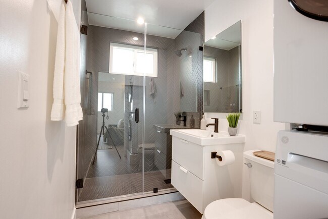 Building Photo - Welcome to your dream beachfront studio, l...
