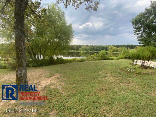 Building Photo - 3505 Cougar Lk Rd