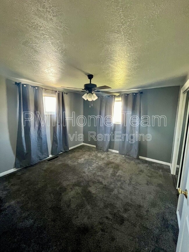 Building Photo - 224 W 700 N