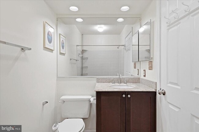 Building Photo - 5129 Dominion Dr