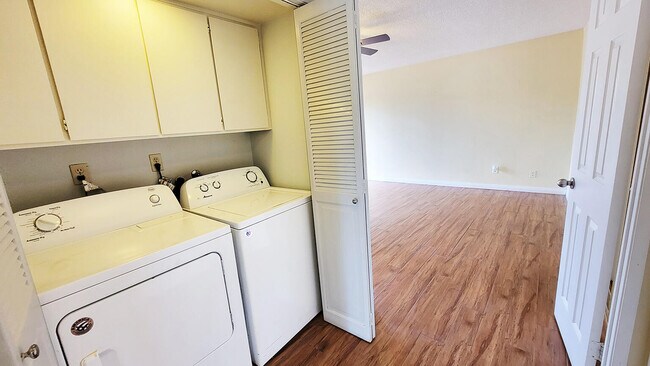Building Photo - 3155 Ramon Rd