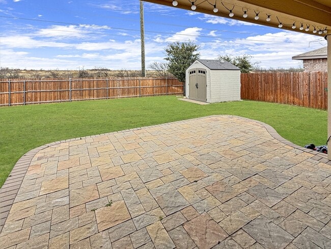 Building Photo - 845 Watson Wy