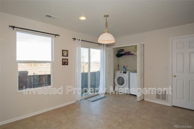 Building Photo - 2249 E 111th Dr