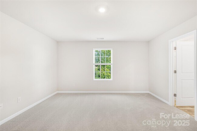 Building Photo - 10159 Chatham Run Ln