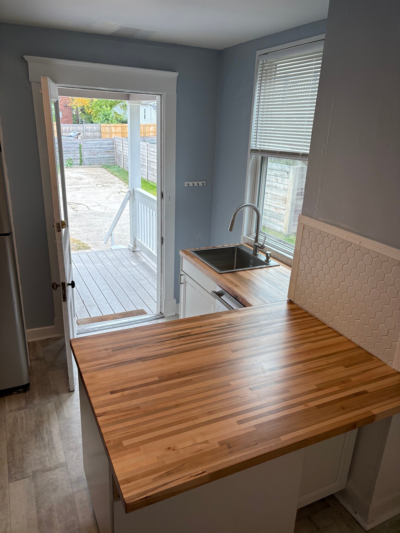Kitchen island - 3710 Hyde Park Ave
