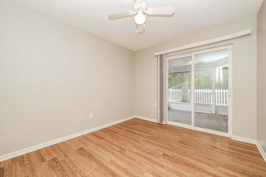 Building Photo - 6713 Summer Cove Dr