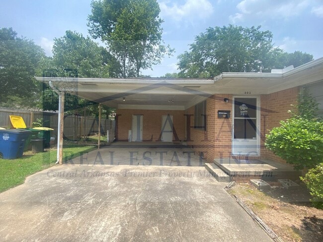 Building Photo - Park Hill 2 Bedroom
