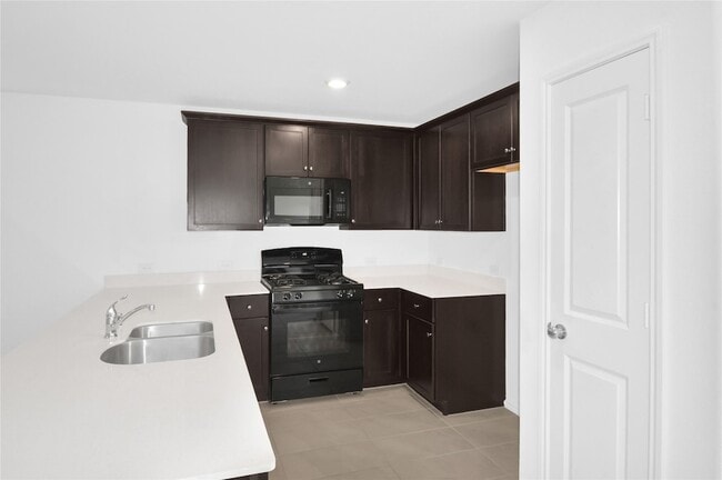 Building Photo - 7608 Bluebell Ln