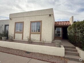 Building Photo - I-10 and Baseline, 3 bed, 2 bath, Patio ho...