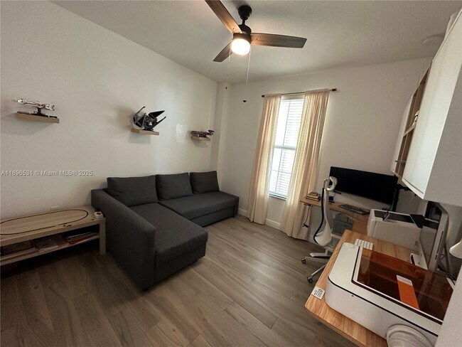 Building Photo - 2662 SW 118 Rd