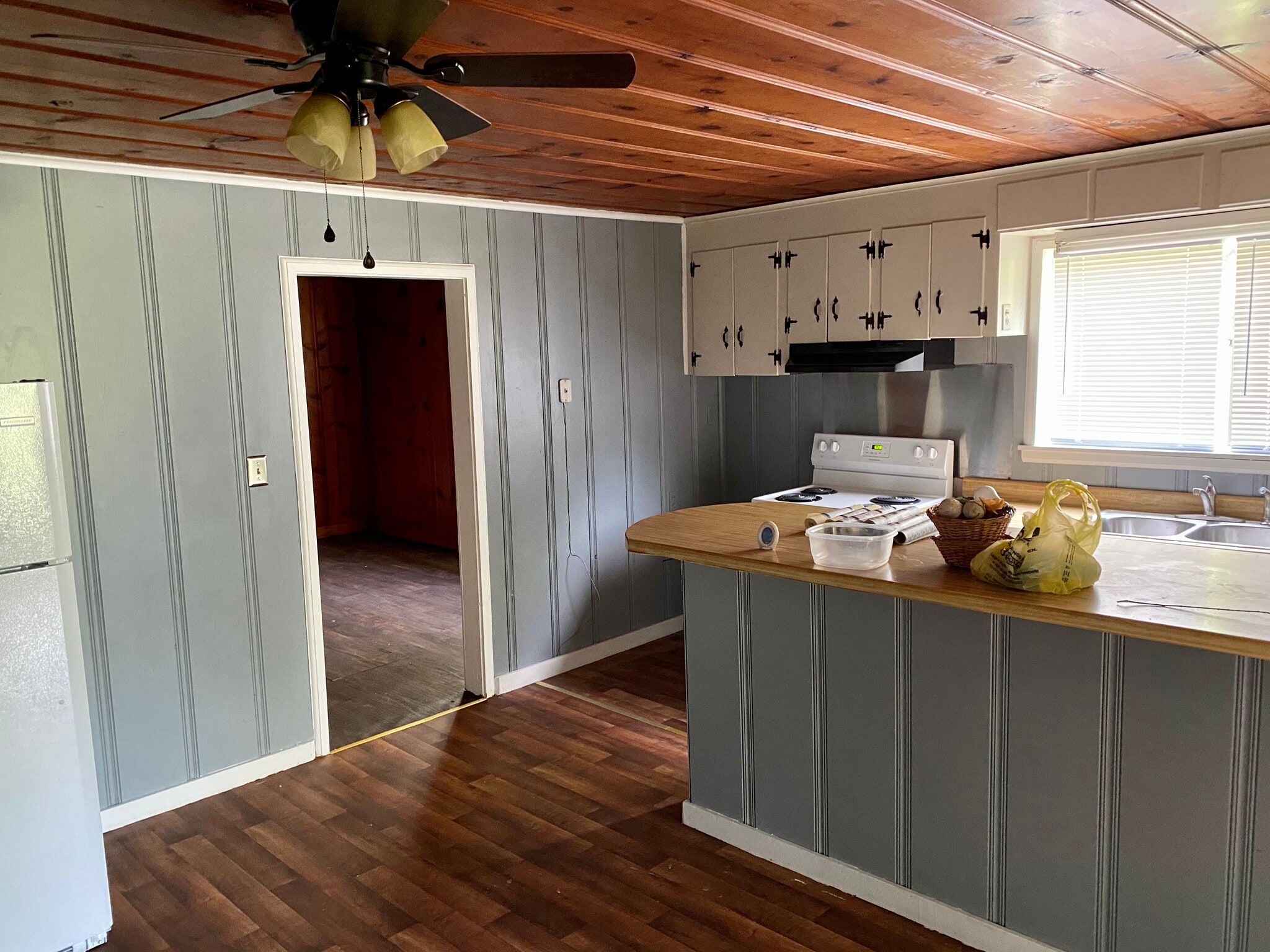 Kitchen - 42 Washington Street
