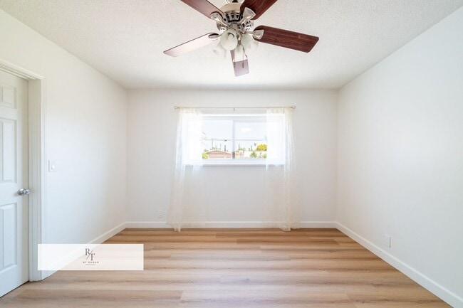 Building Photo - Remodeled House with Spacious Flat Lot - L...