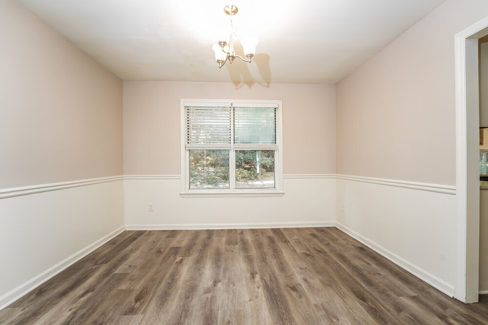 Building Photo - 3280 Pond Ridge Trail