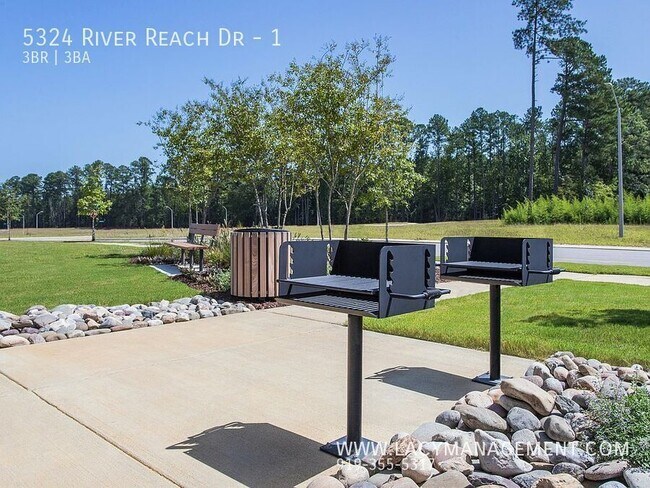 Building Photo - 5324 River Reach Dr