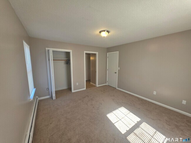 Building Photo - 15 Mc Donald Ave