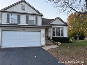 Building Photo - 1951 Spinnaker Ct