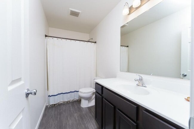 Building Photo - 2783 Au Gres River Dr