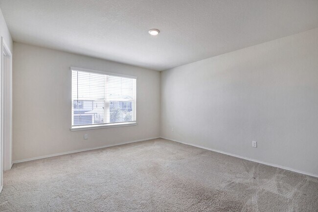 Building Photo - Modern Two-Story with Office, Loft, and Co...