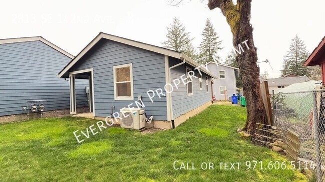 Building Photo - Cozy 1BD/1BA Home with Modern Comforts and...