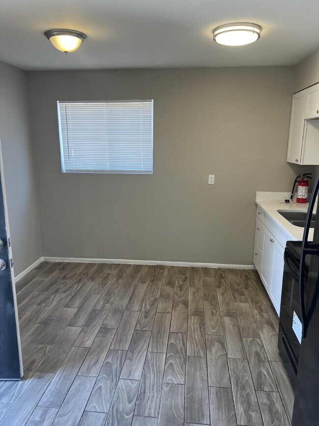 Building Photo - North Phoenix Updated Rental