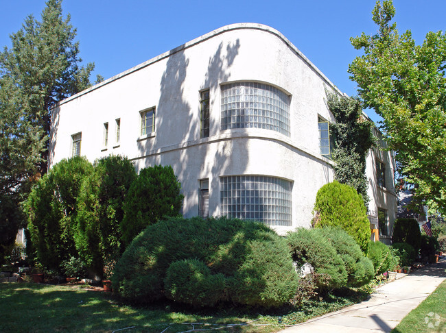 Building Photo - Baxter Apartments